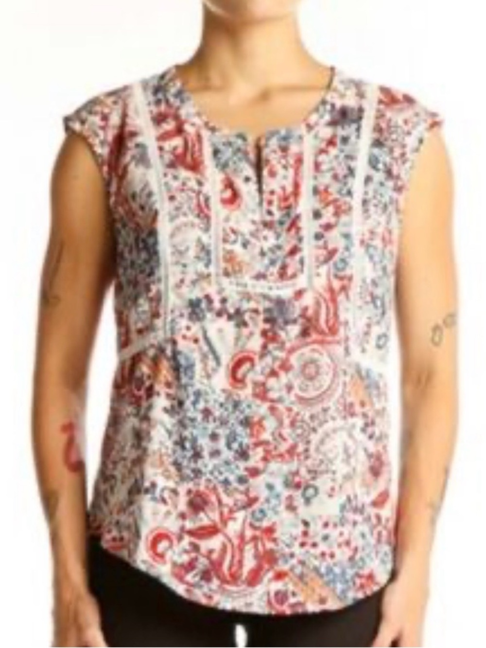 Daniel Rainn White Paisley Cap Sleeve Top with Red and Blue Accents